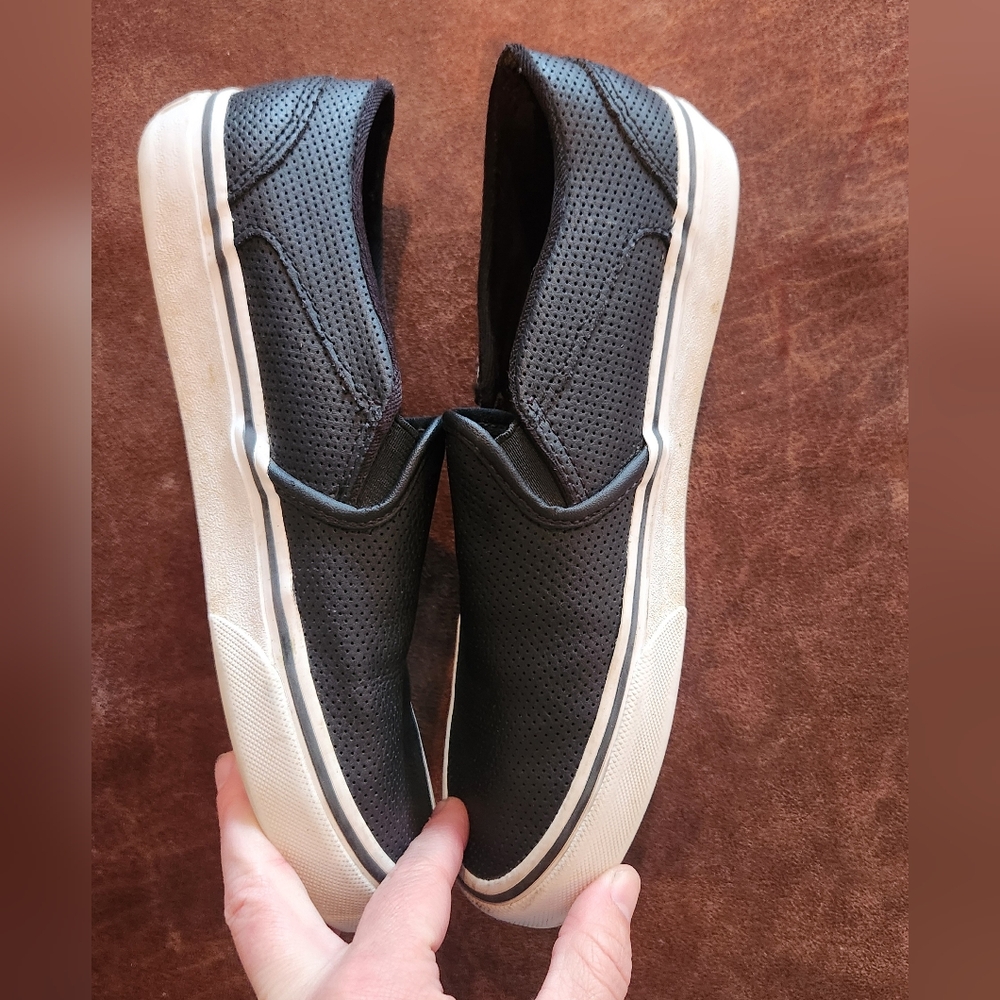 Vans Classic Slip-On Perforated Black Leather Shoe - Picture 4 of 7